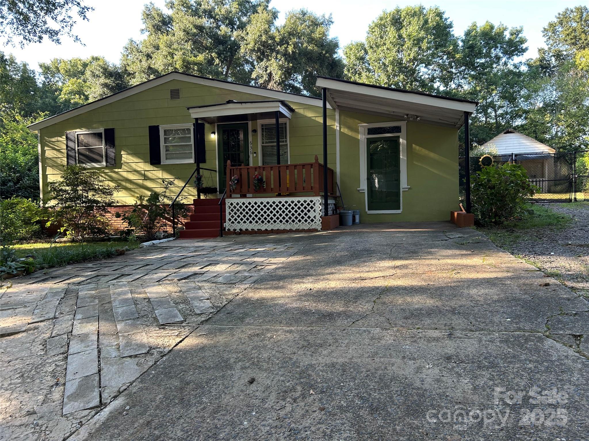 636 Sheryl Circle