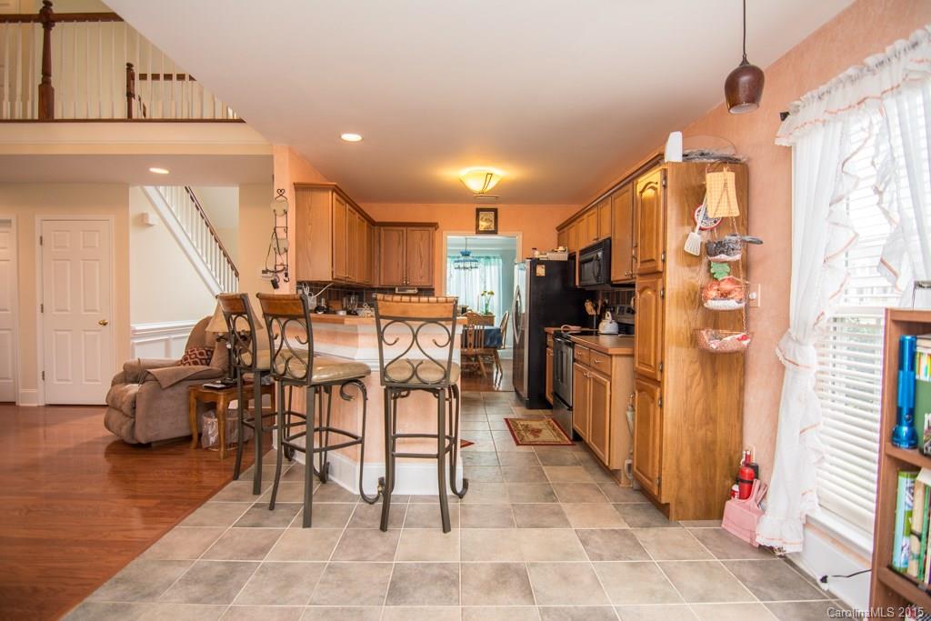 Colonial Village - Residential