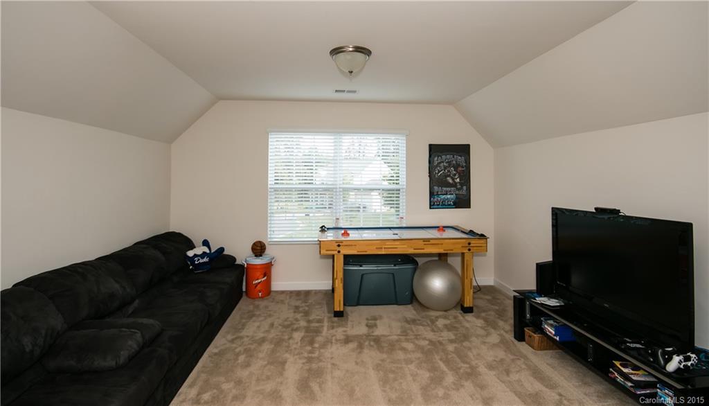 Marthas Ridge - Residential