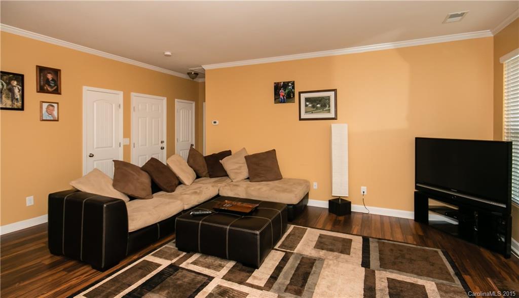 Marthas Ridge - Residential