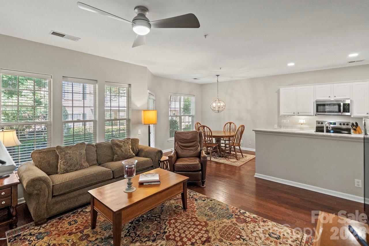 Southpark Corners - Residential