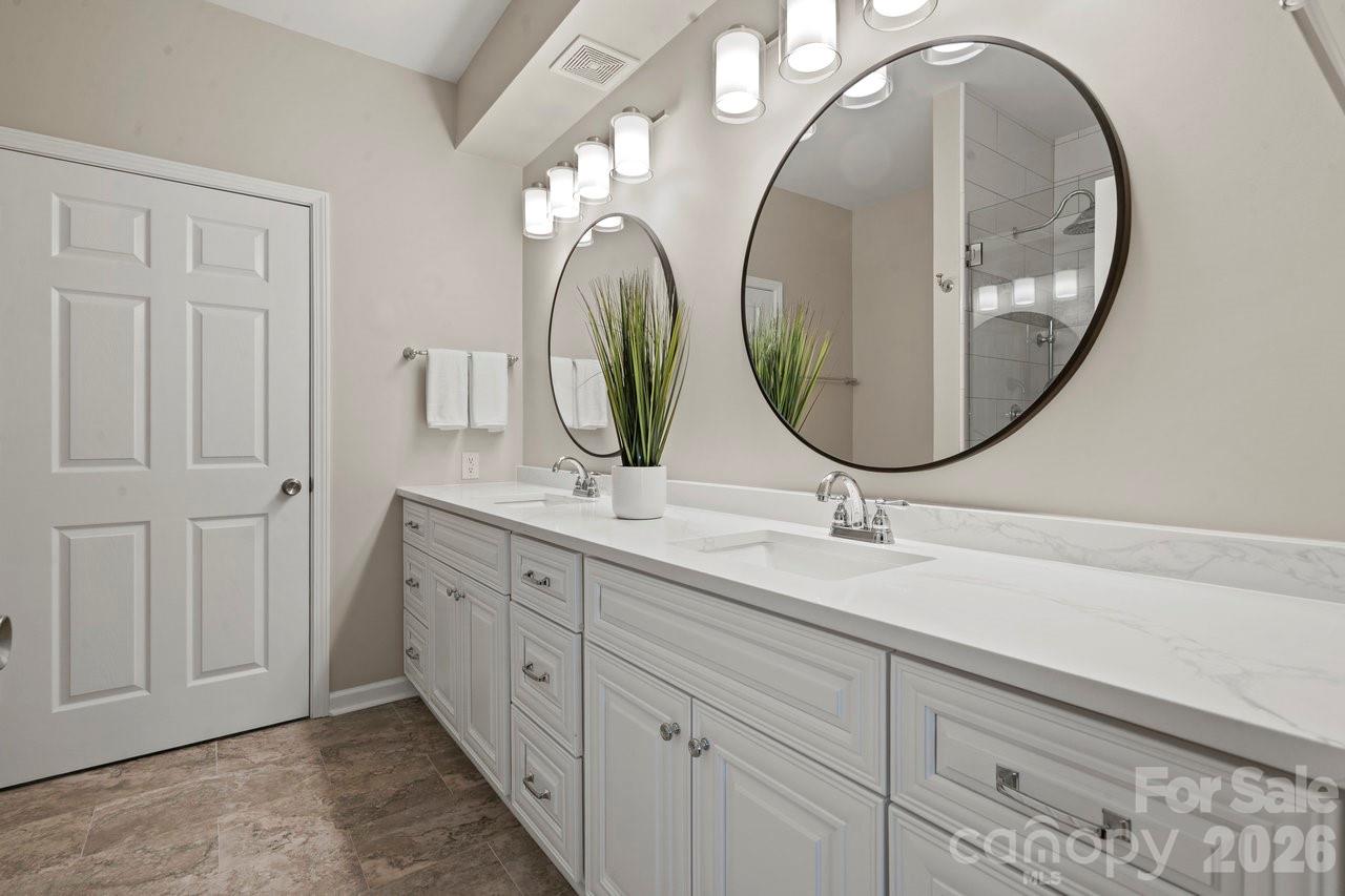 Southpark Corners - Residential