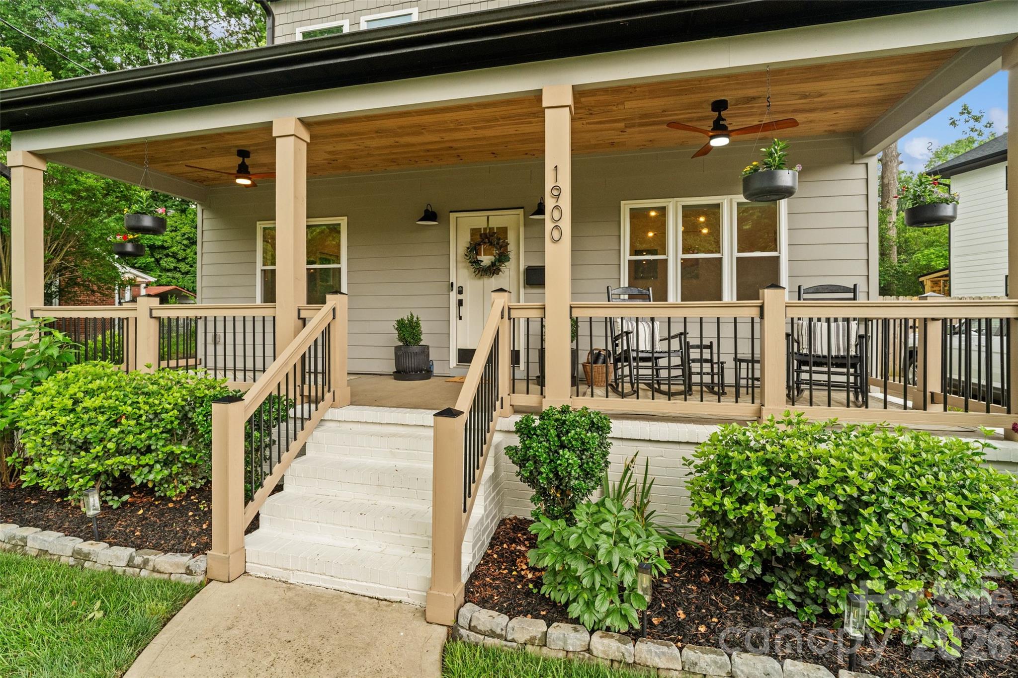 Merry Oaks - Residential
