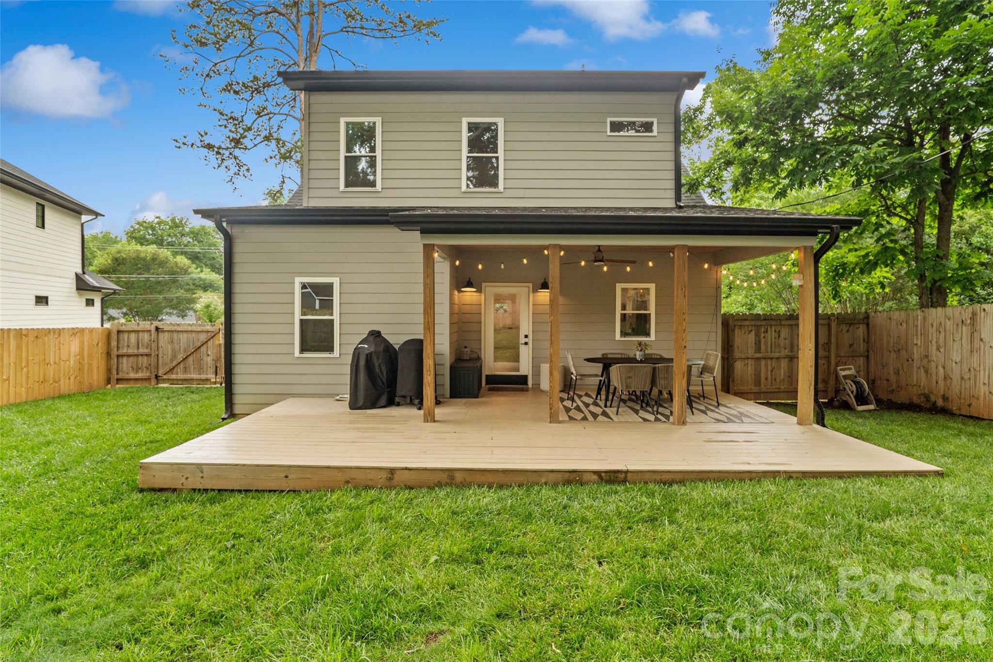 Merry Oaks - Residential