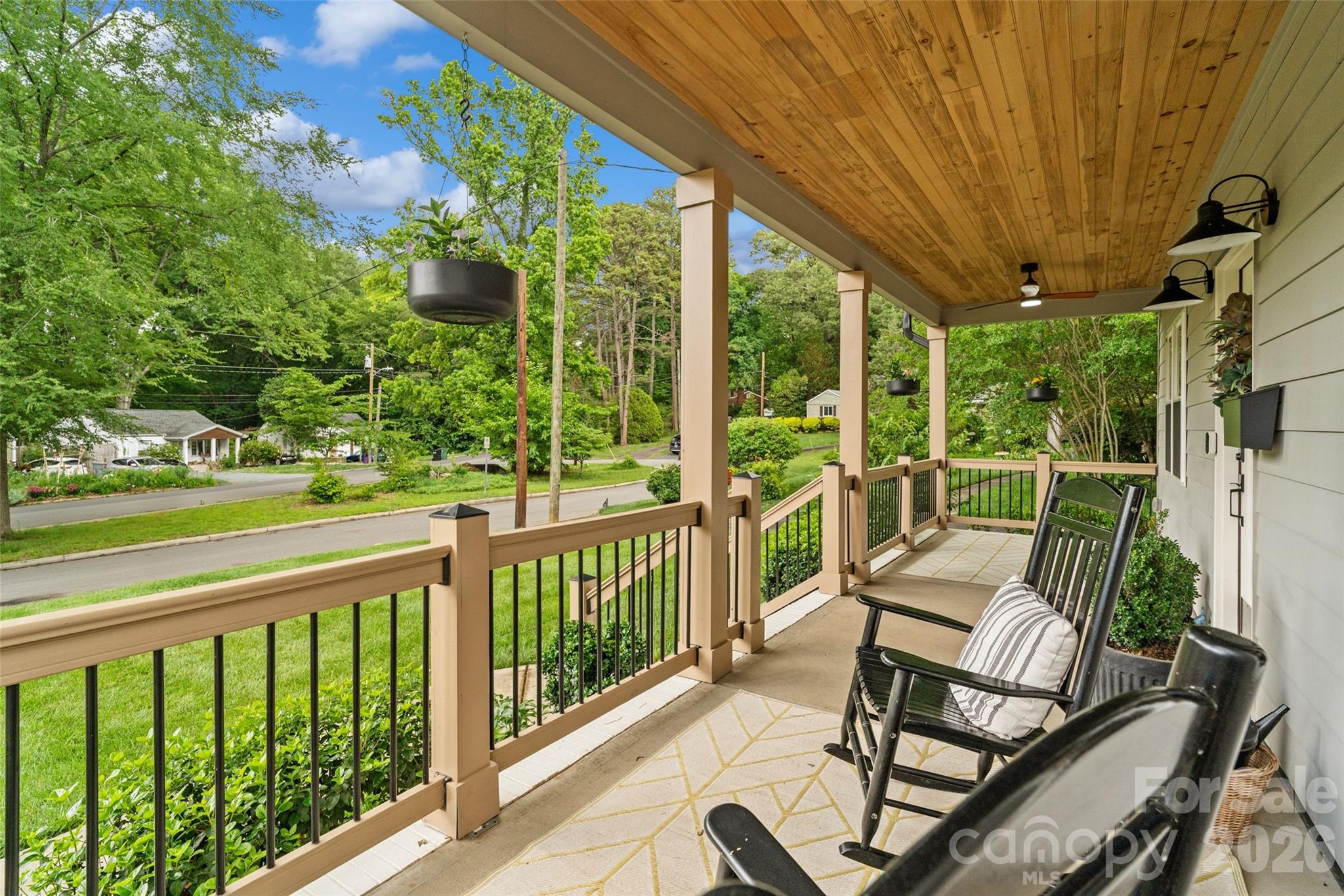 Merry Oaks - Residential