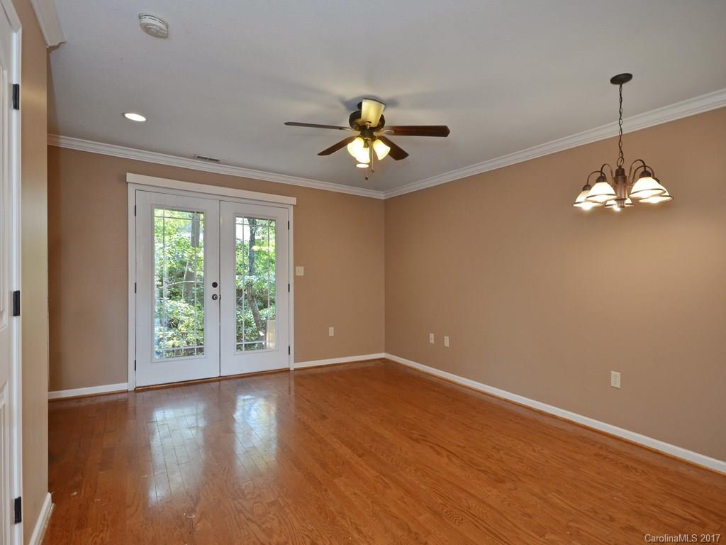 Lees Creek Villas - Residential