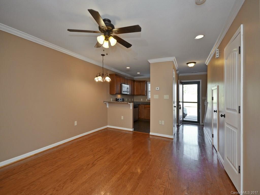 Lees Creek Villas - Residential