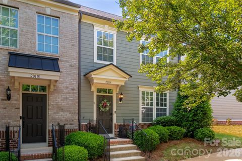 Photo of 20114 Lamp Lighters Way, Cornelius, NC 28031 (MLS # 4380618)