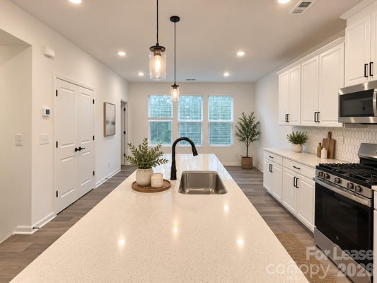 1631 BLANCHE ST, CHARLOTTE, NC 28262 - Image d3d2361edc0d4d67d08c96b30ba9a46e/1908872202