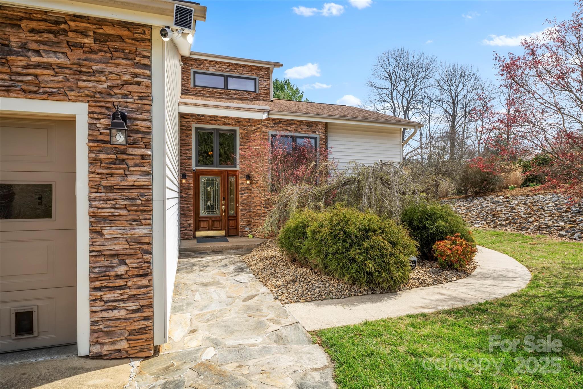 31 Bridle Path Drive