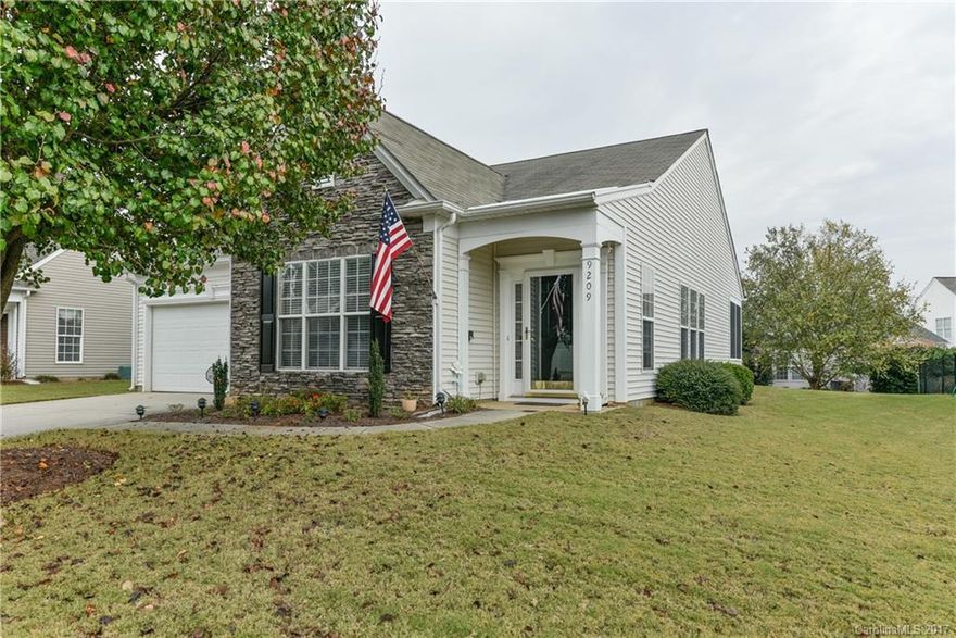 Lovely one level living in prime South Charlotte location.  Well maintained home with large Kitchen that opens into Great Room.  Kitchen features quartz counters, recessed lighting, backsplash, new disposal & new dishwasher.  Master bedroom features trey ceiling, large walk-in closet and spa like bath.  Relax on screen porch & extended patio.  Gleaming hardwood floors.  Freshly painted.  Ideally situated between Blakeney and Stonecrest.  Top rated public schools.  HOA includes lawn maintenance.