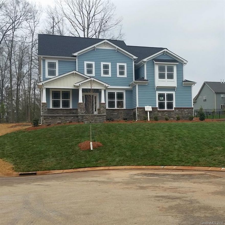 Beautiful Prescott Craftsmen Elevation, LR, Study, DR, 2 story great room with stone veneer fireplace w/ gas logs, 4 bedrooms and 2 baths up with laundry room, iron spindles, wood treads on stairs, great homesite, cul-de-sac location, 2 car side load garage, home will be similar to rendering