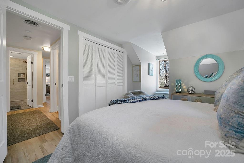 Connestee Falls - Residential