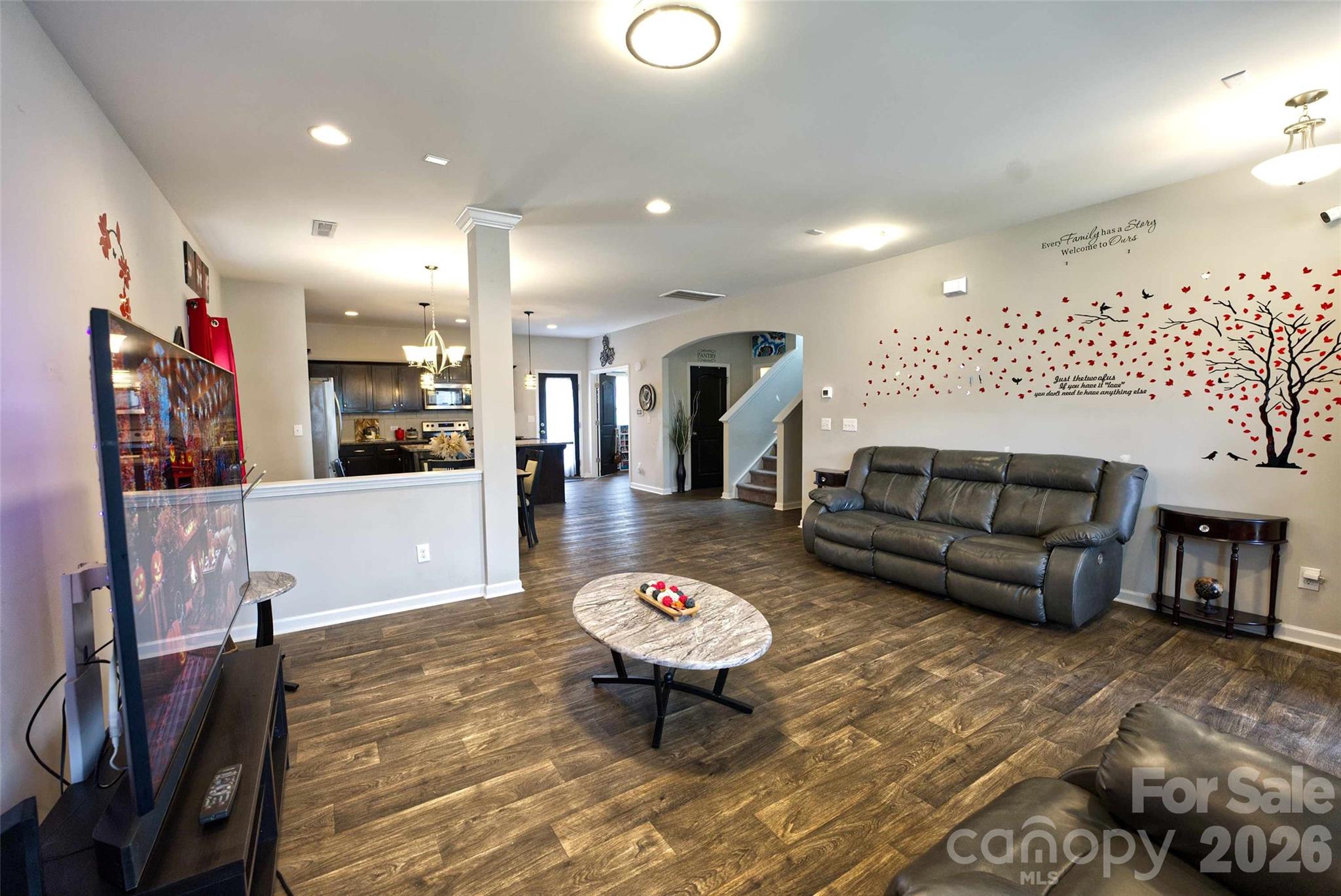 5113 Thomasville Drive
