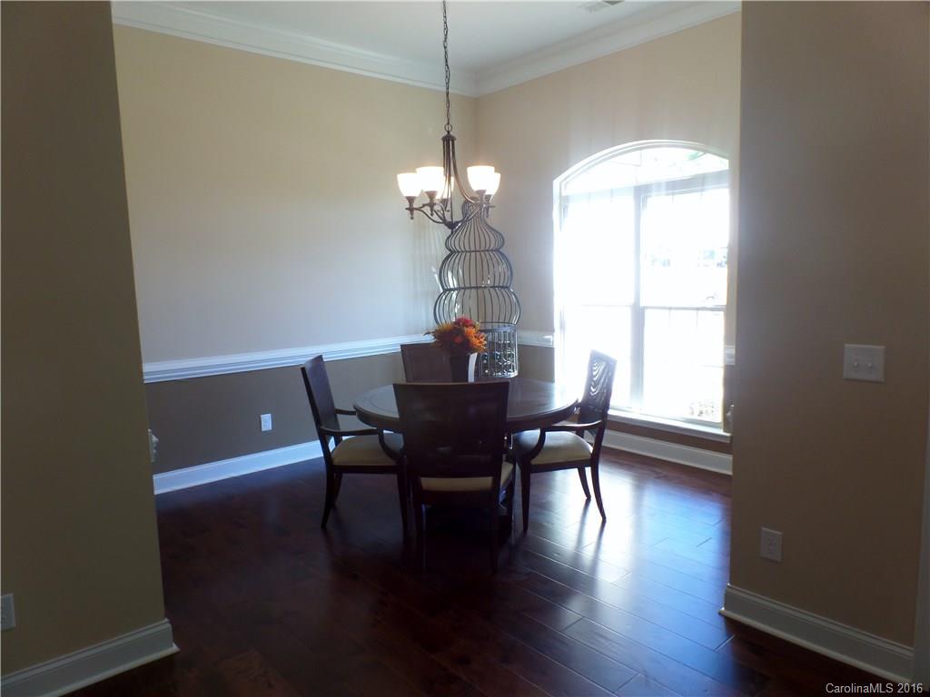 Stoneridge Lakes - Residential