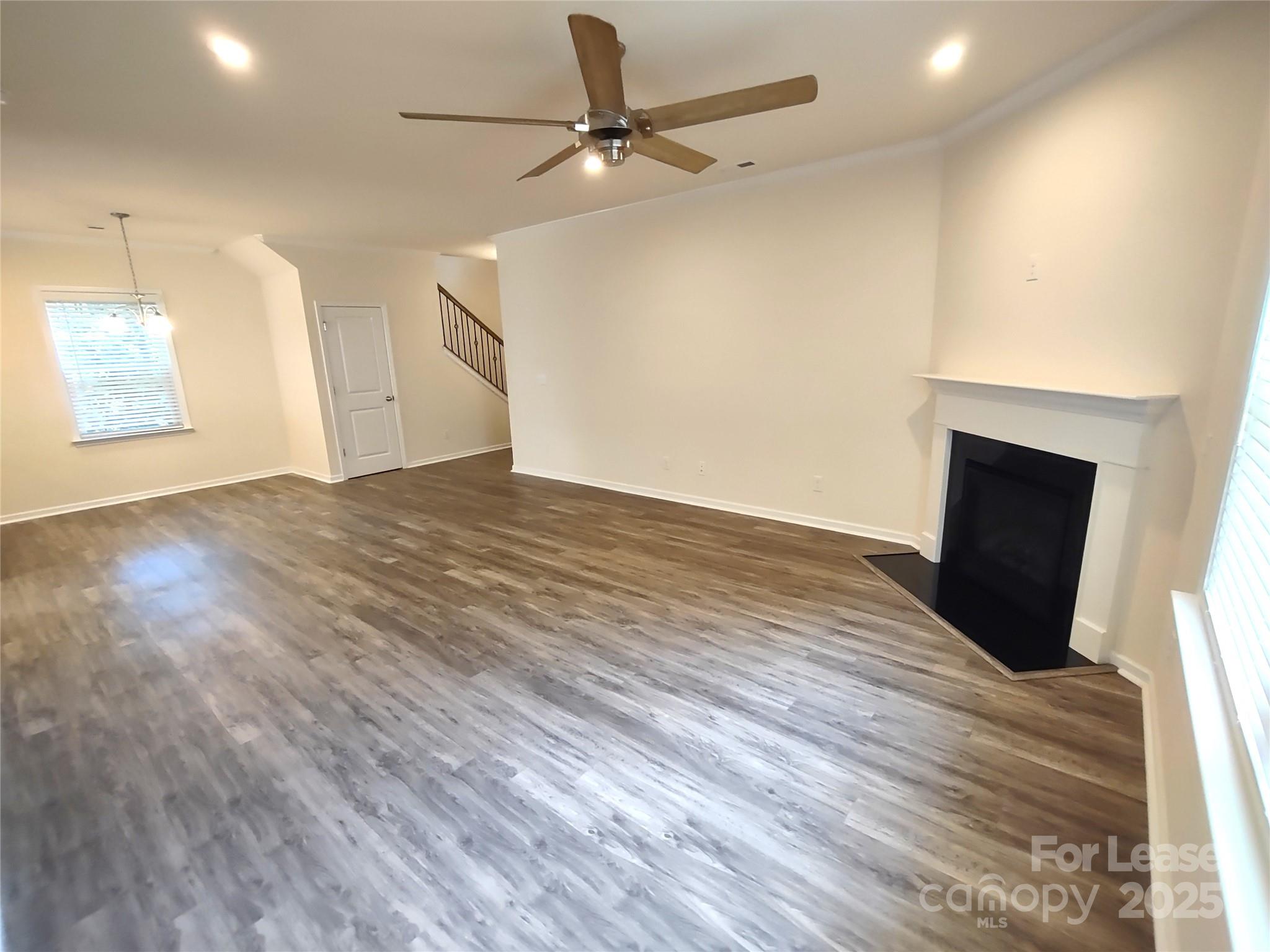 Starmount Cove - Residential Lease