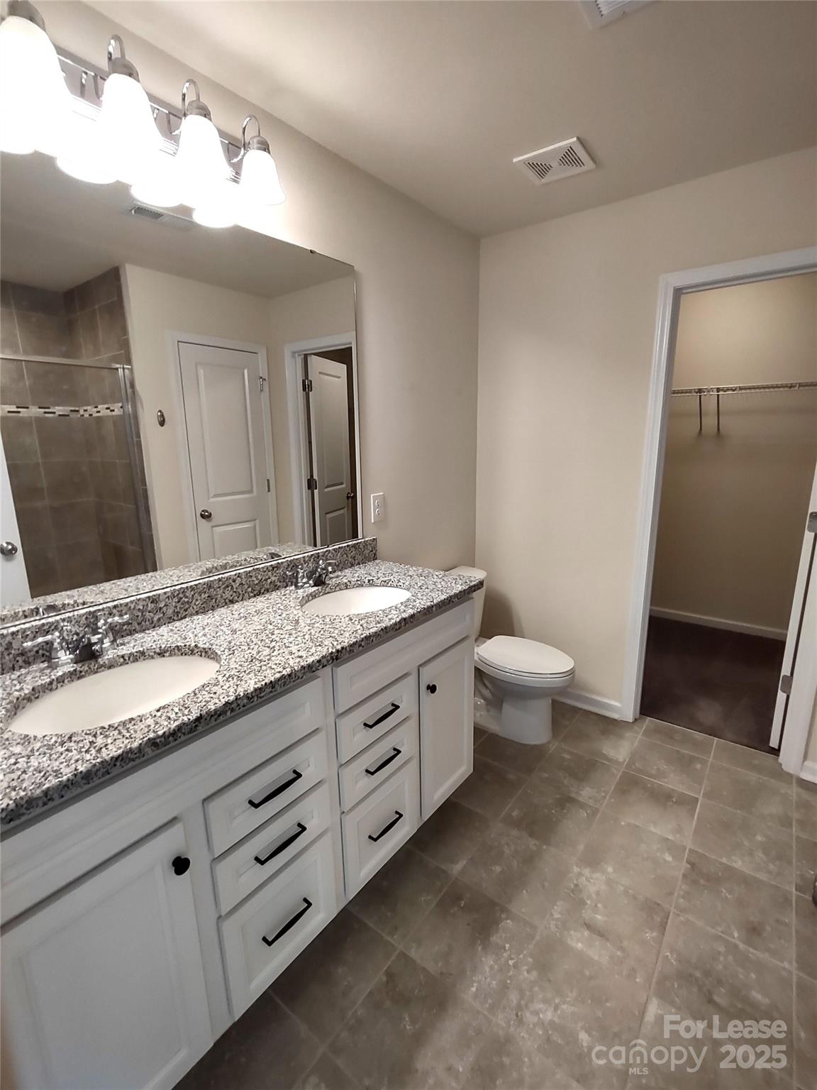 Starmount Cove - Residential Lease