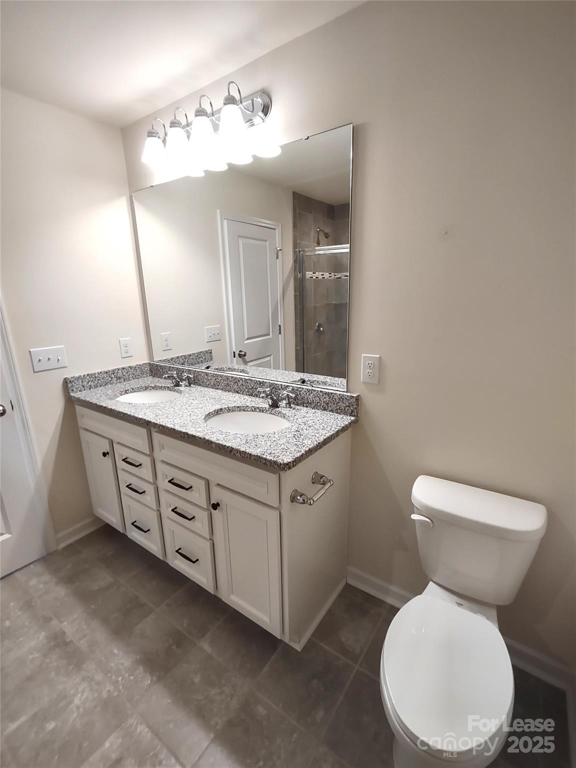 Starmount Cove - Residential Lease