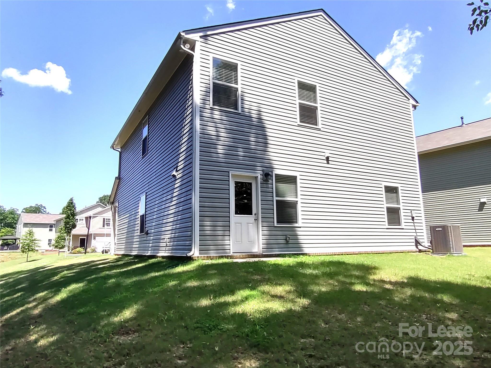 Starmount Cove - Residential Lease