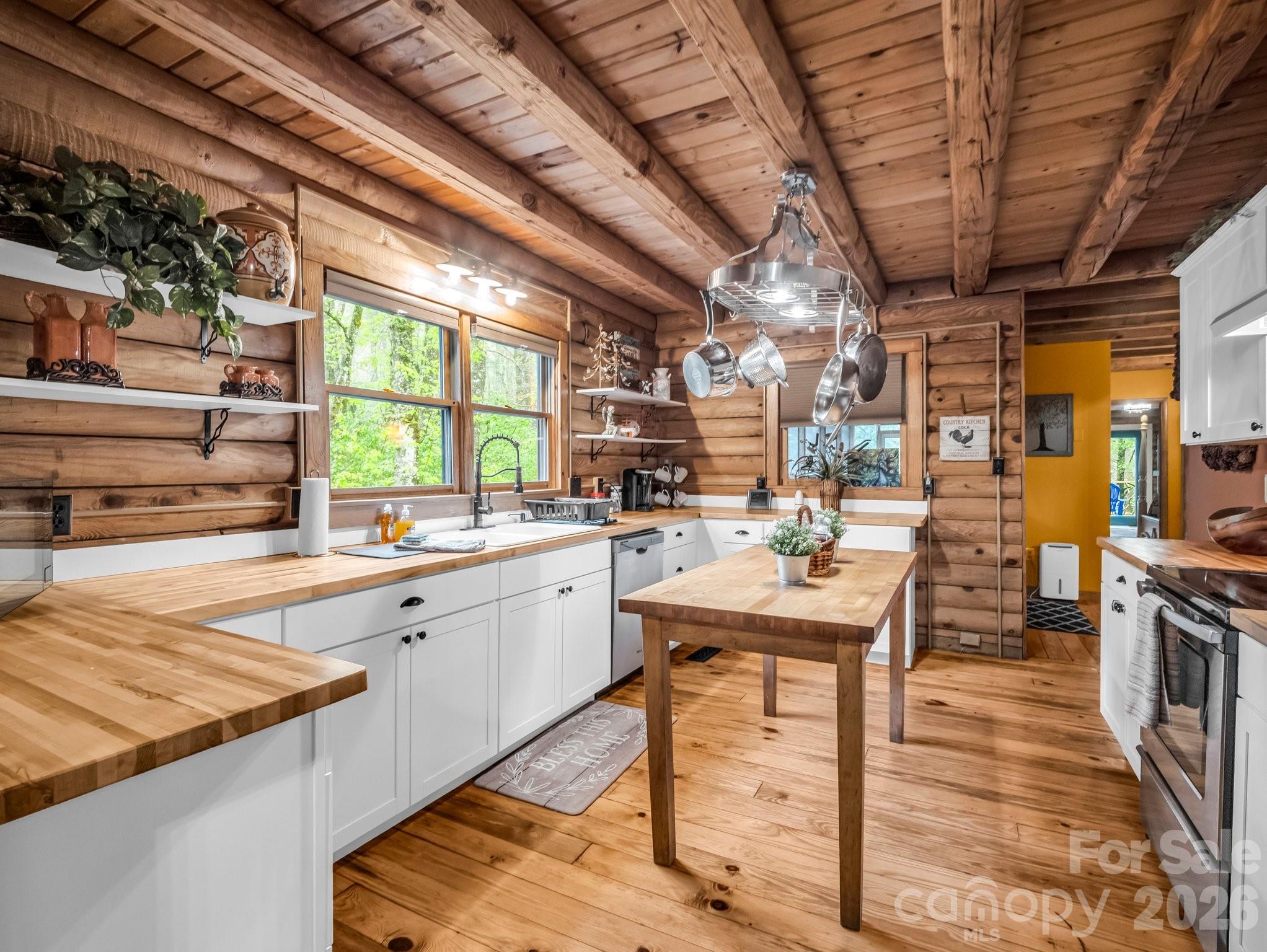 Connestee Falls - Residential