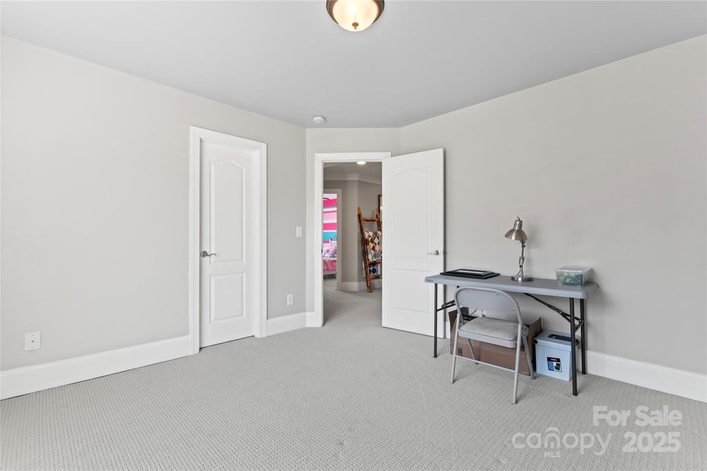 listing image 40