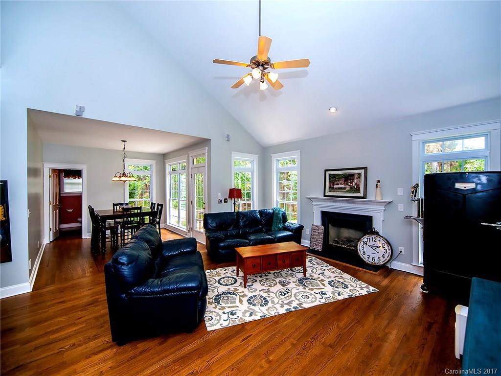 Lake Shore - Residential