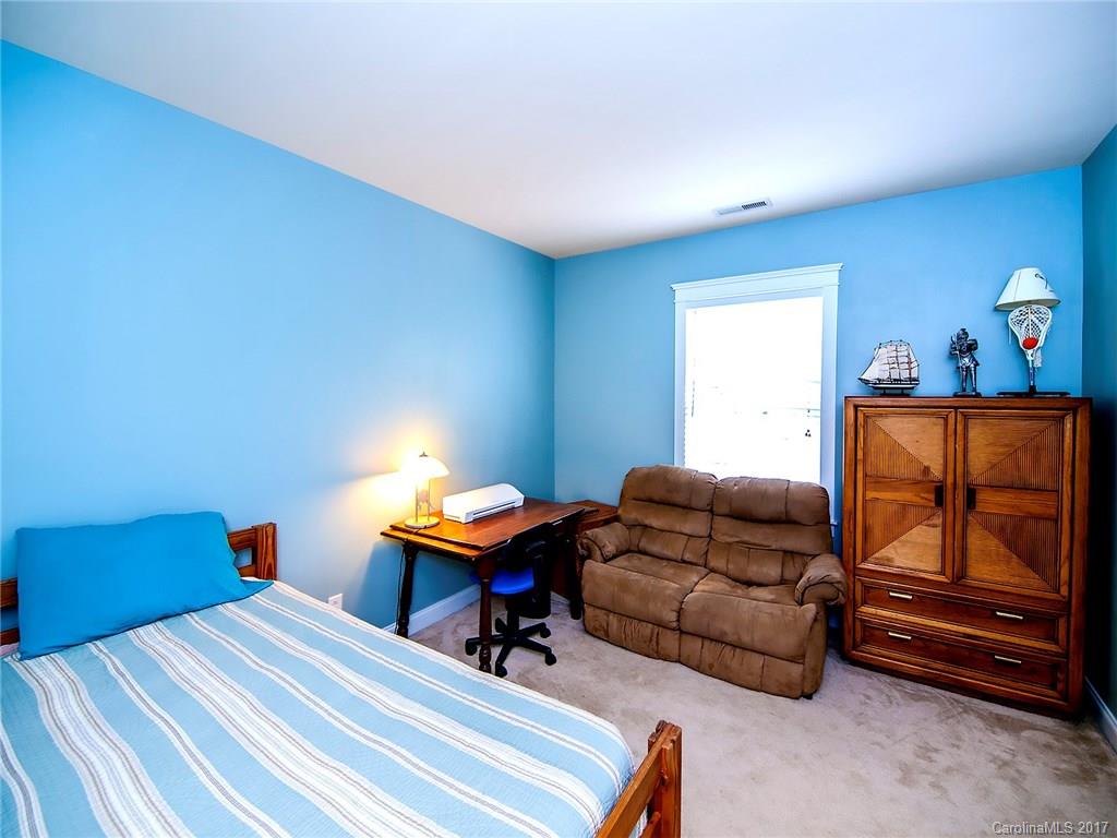 Lake Shore - Residential