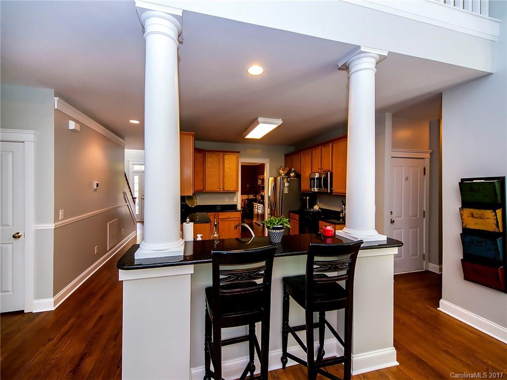 Lake Shore - Residential