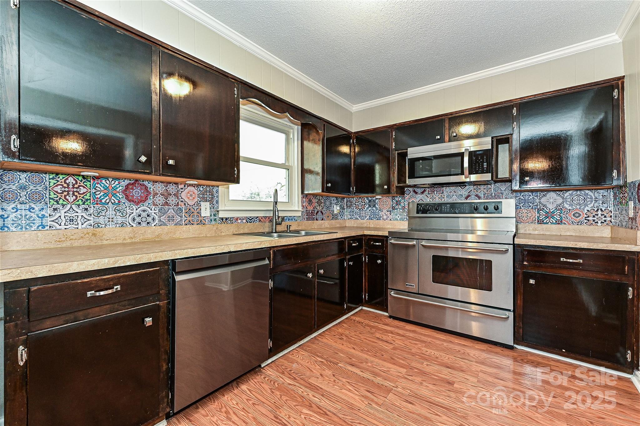 Midbrook - Residential