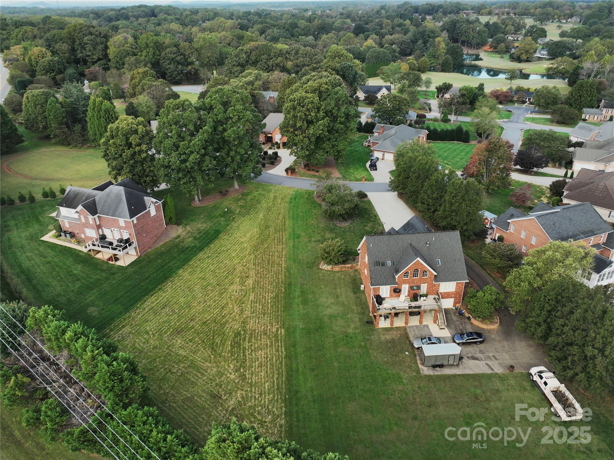 2638 Nicklaus Court NE