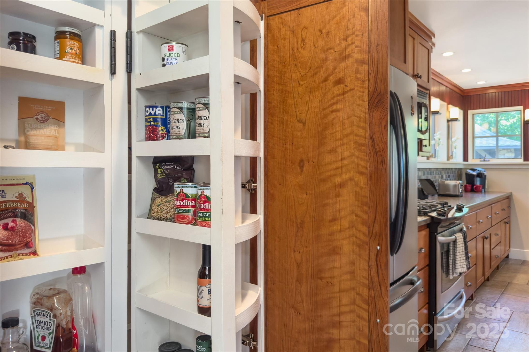 Gateway Mountain - Residential