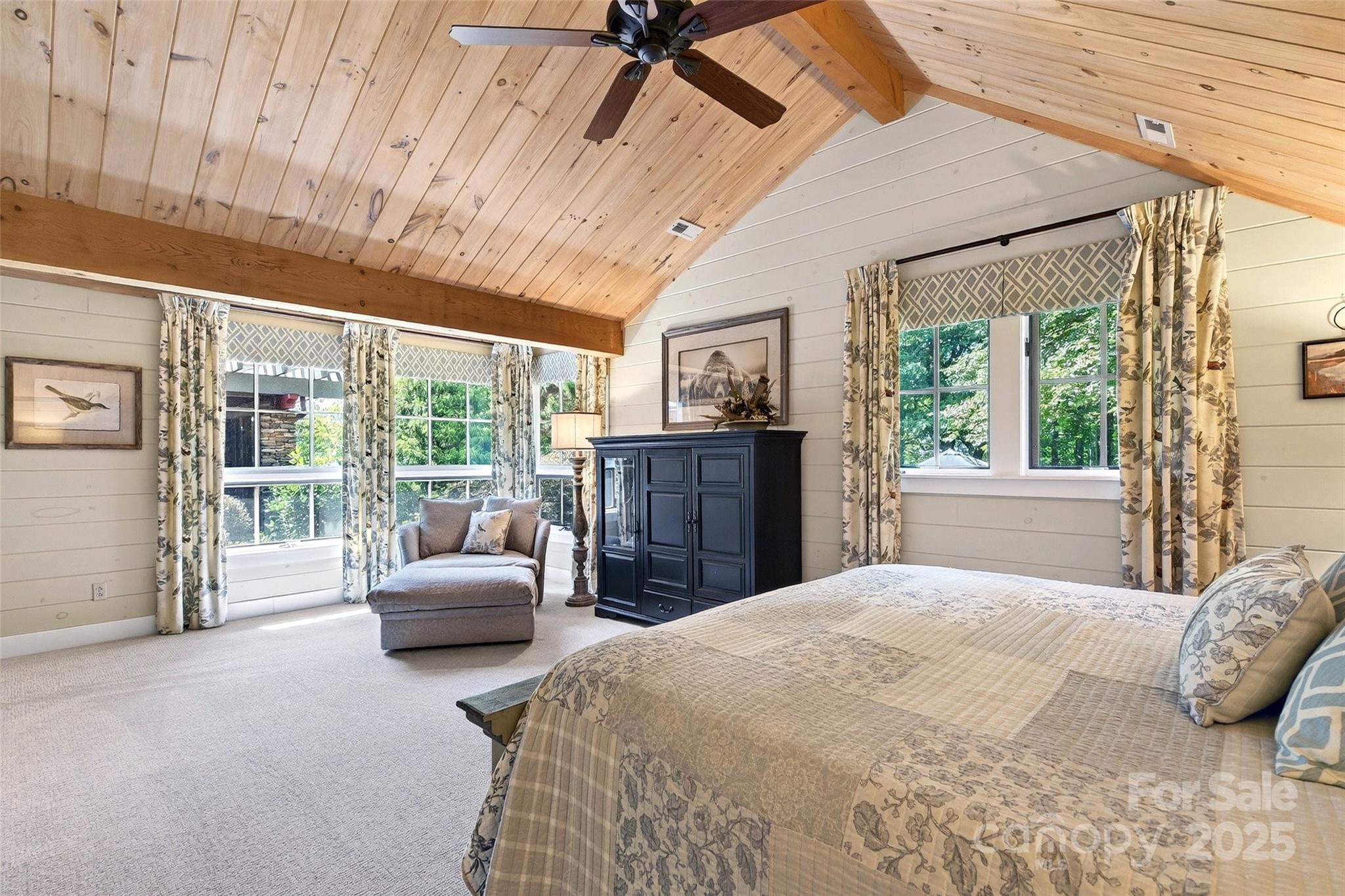 Gateway Mountain - Residential