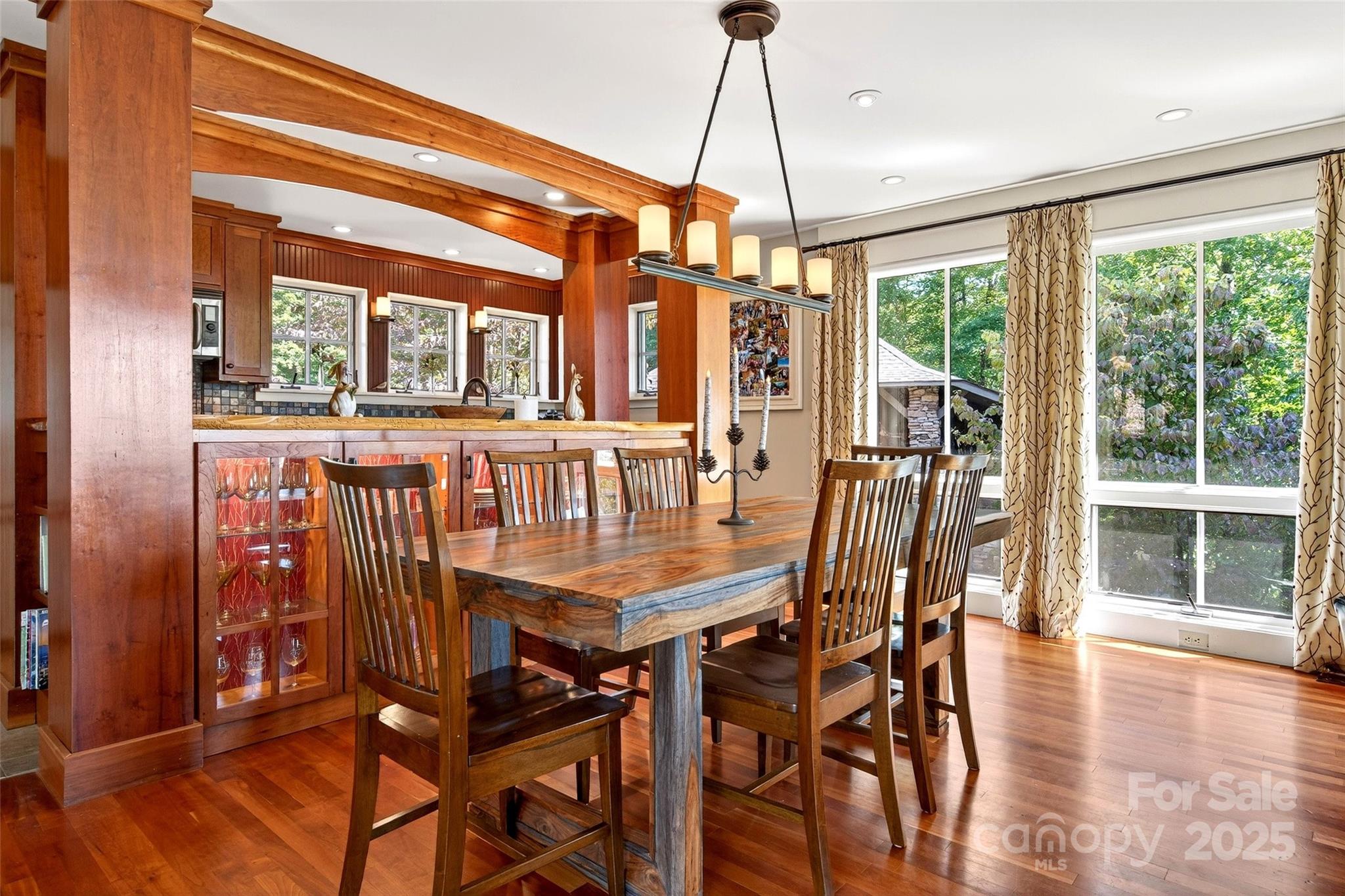 Gateway Mountain - Residential