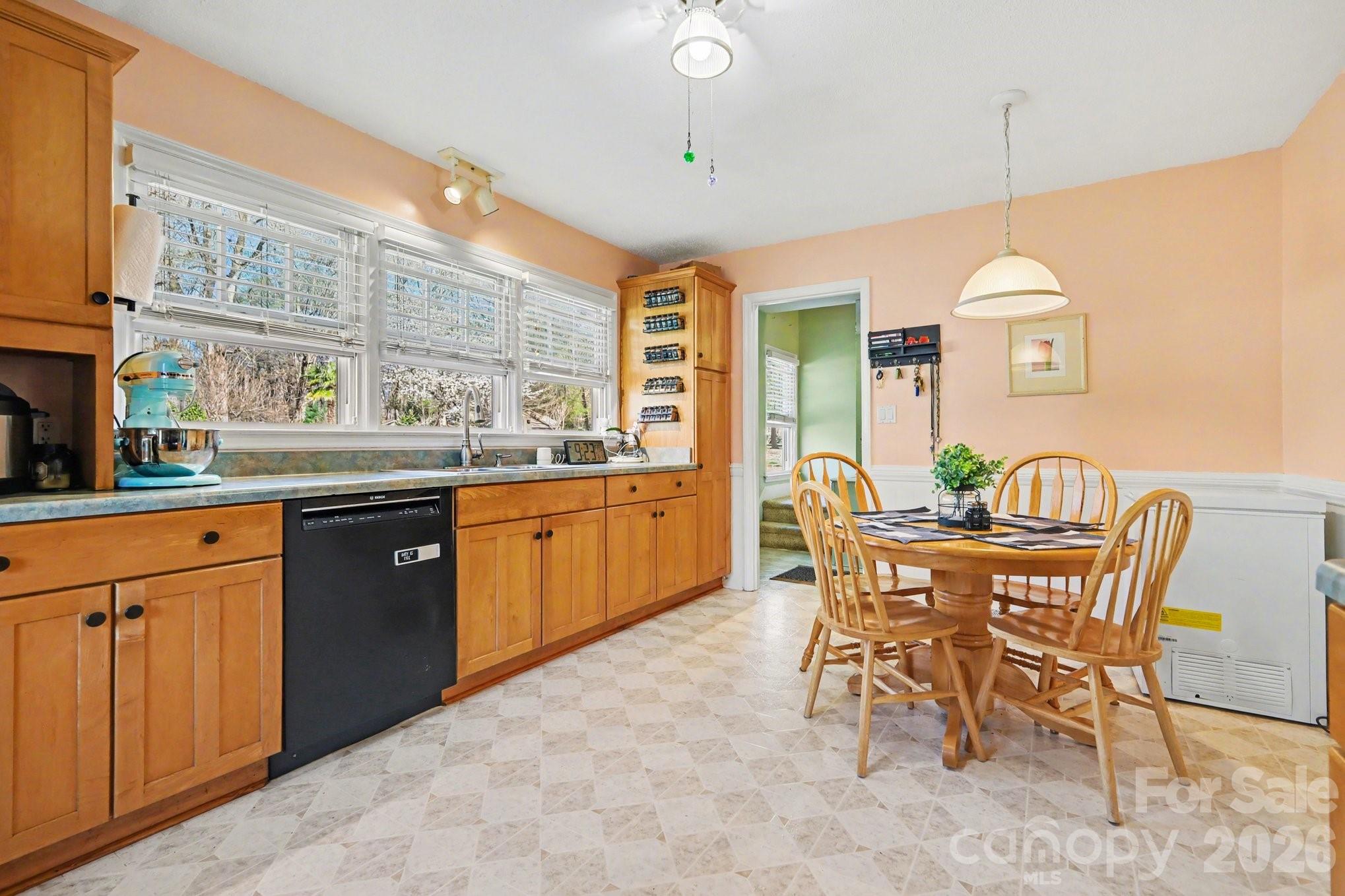 Apple Creek - Residential