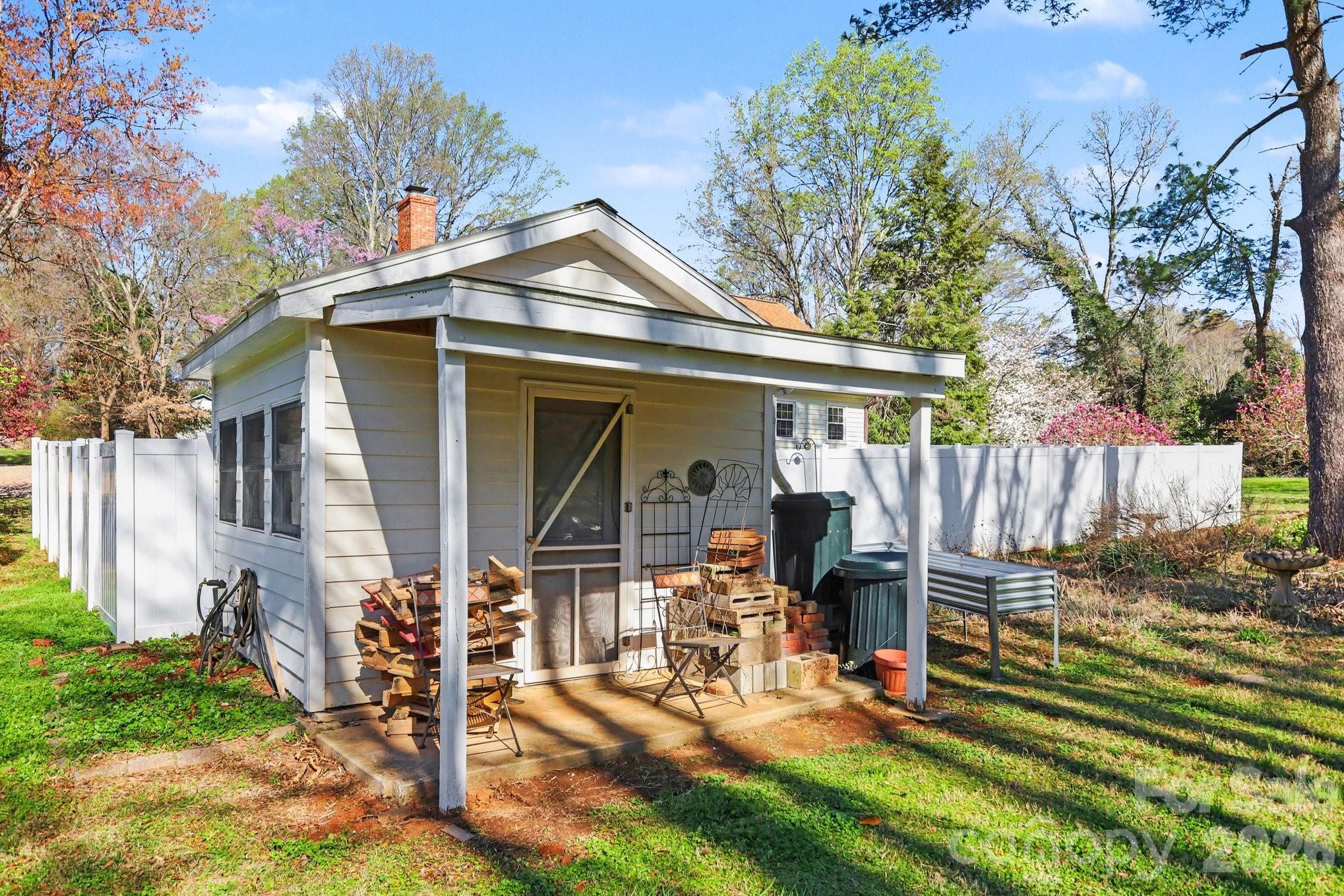 Apple Creek - Residential