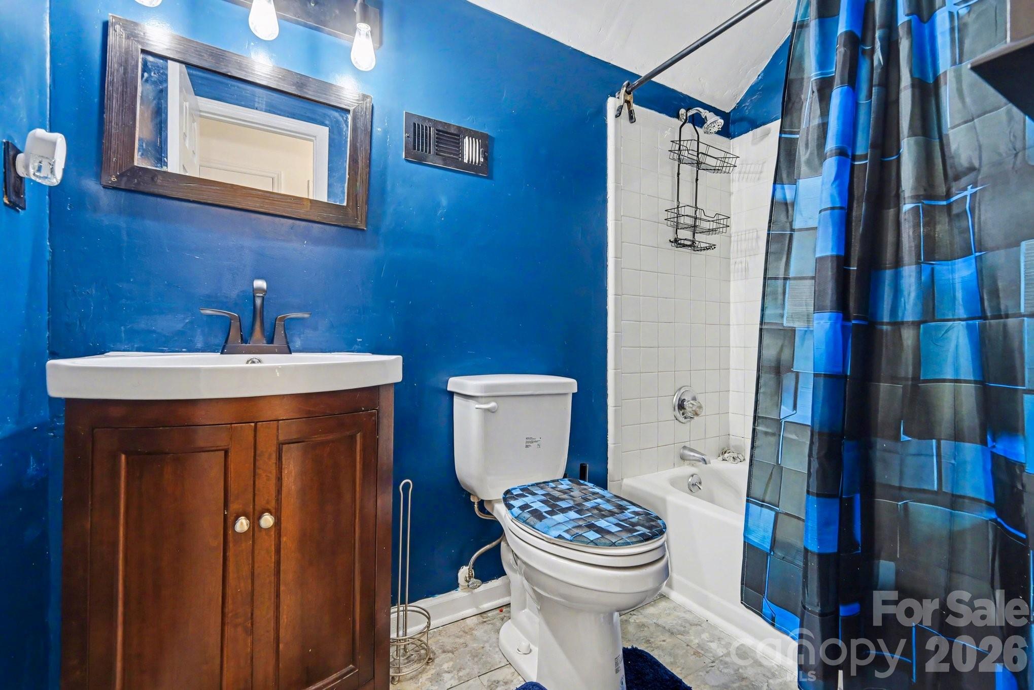 Apple Creek - Residential