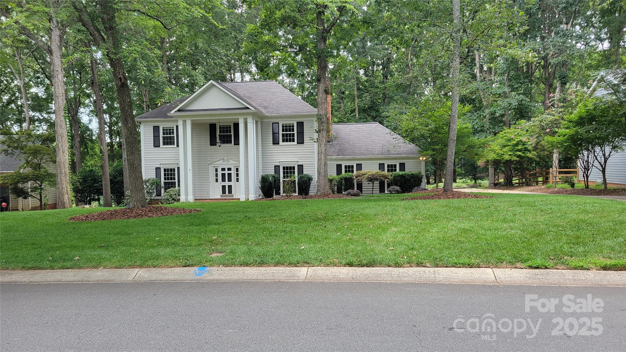 9424 Whitethorn Drive