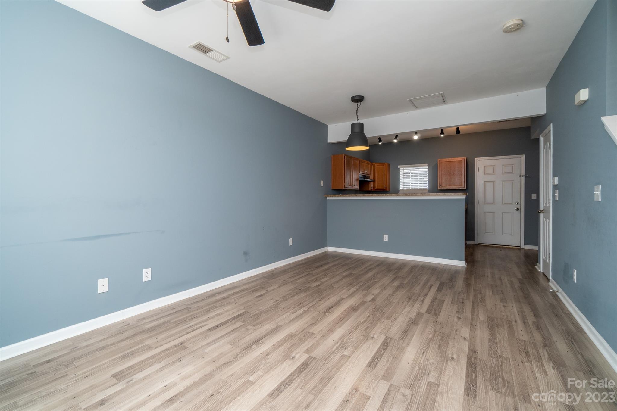 Duncan Gardens - Residential