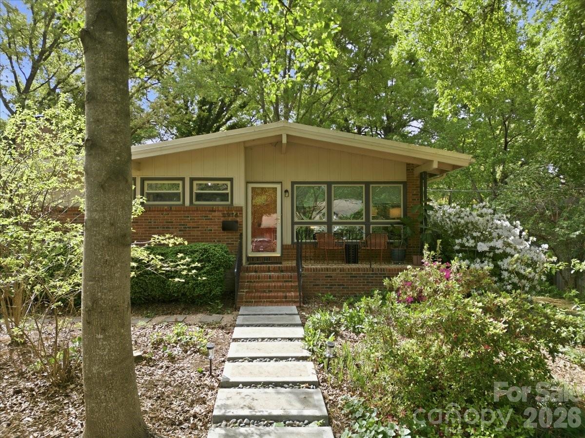 4916 Greenbrook Drive