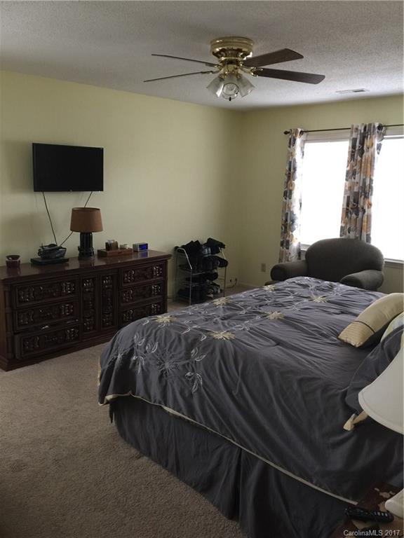 Lakewood Forest - Residential