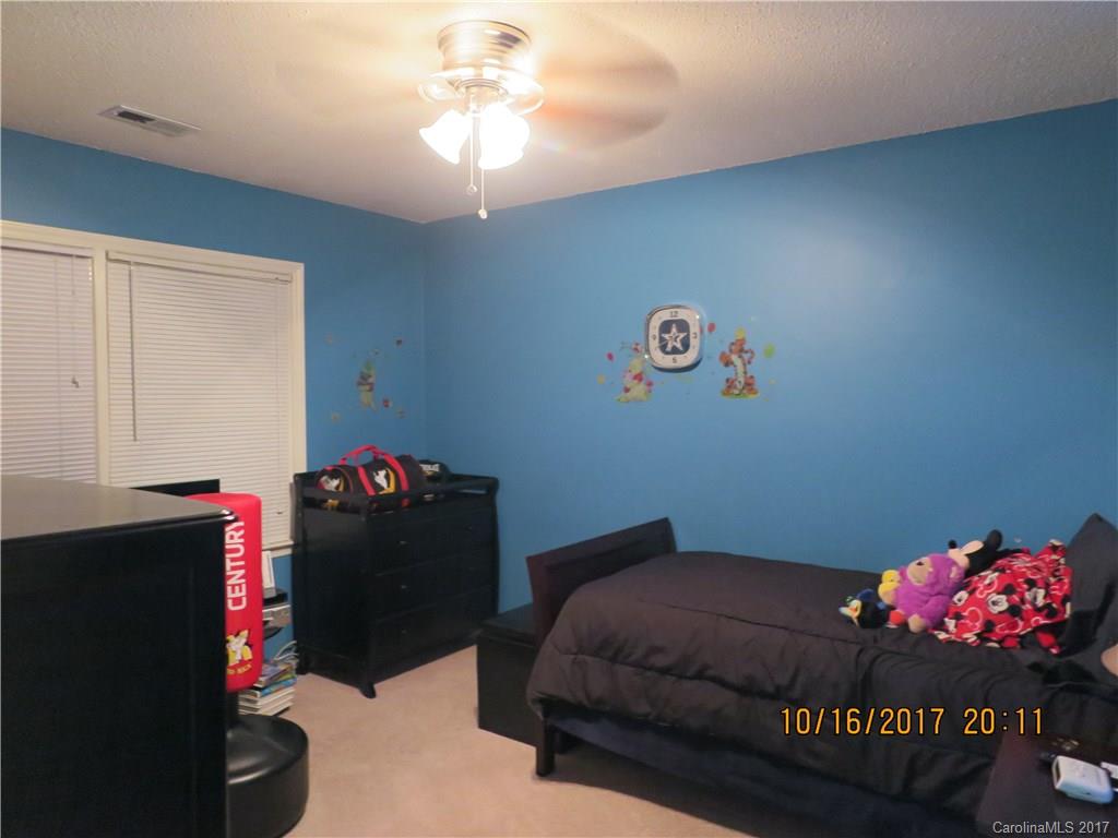 Lakewood Forest - Residential