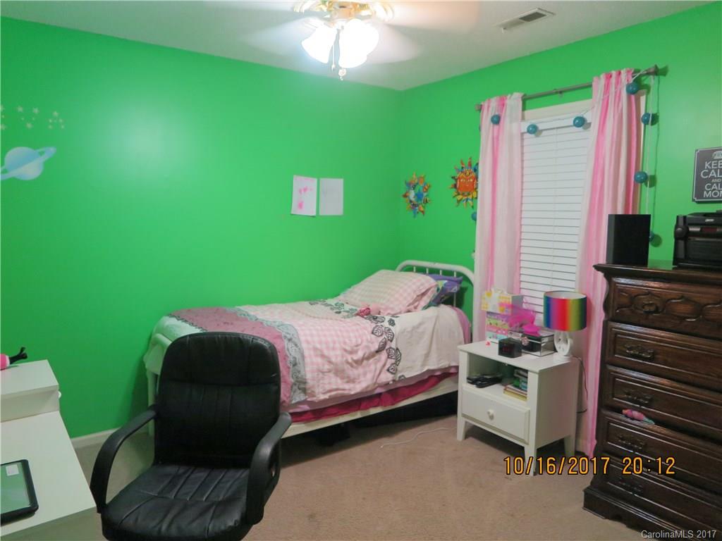 Lakewood Forest - Residential