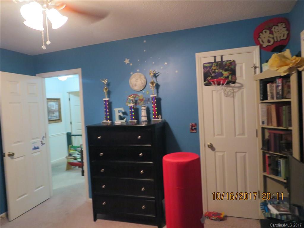 Lakewood Forest - Residential