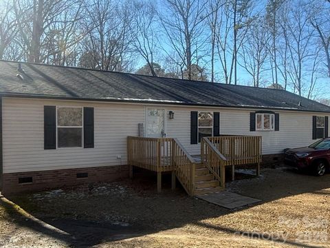 2219 Wade Funderburk Road Pageland SC 29728