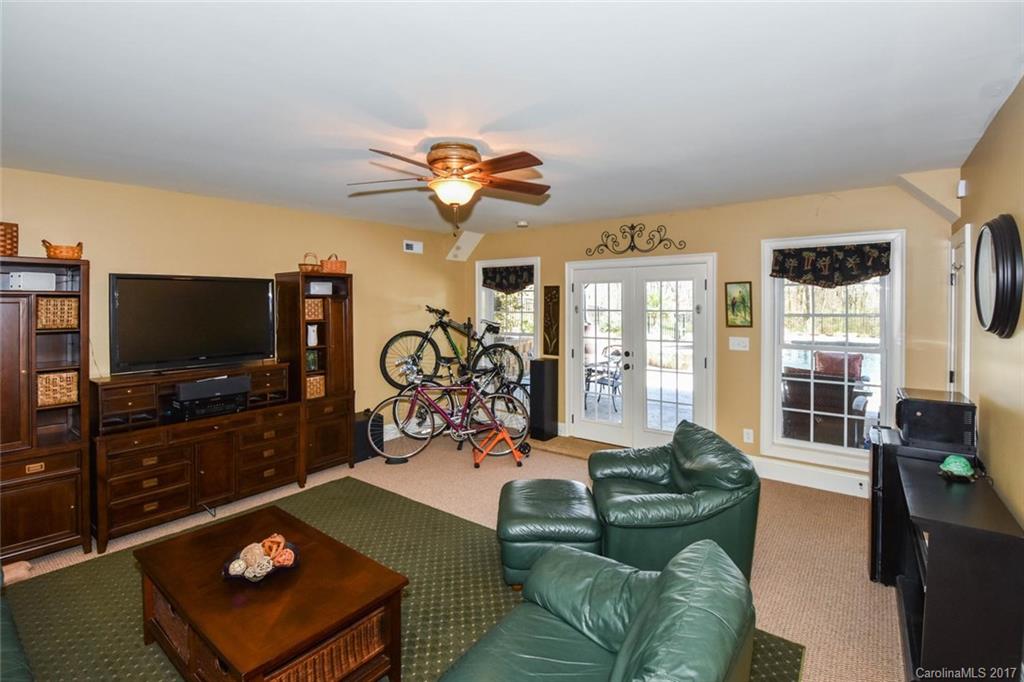 Huntington Farms - Residential