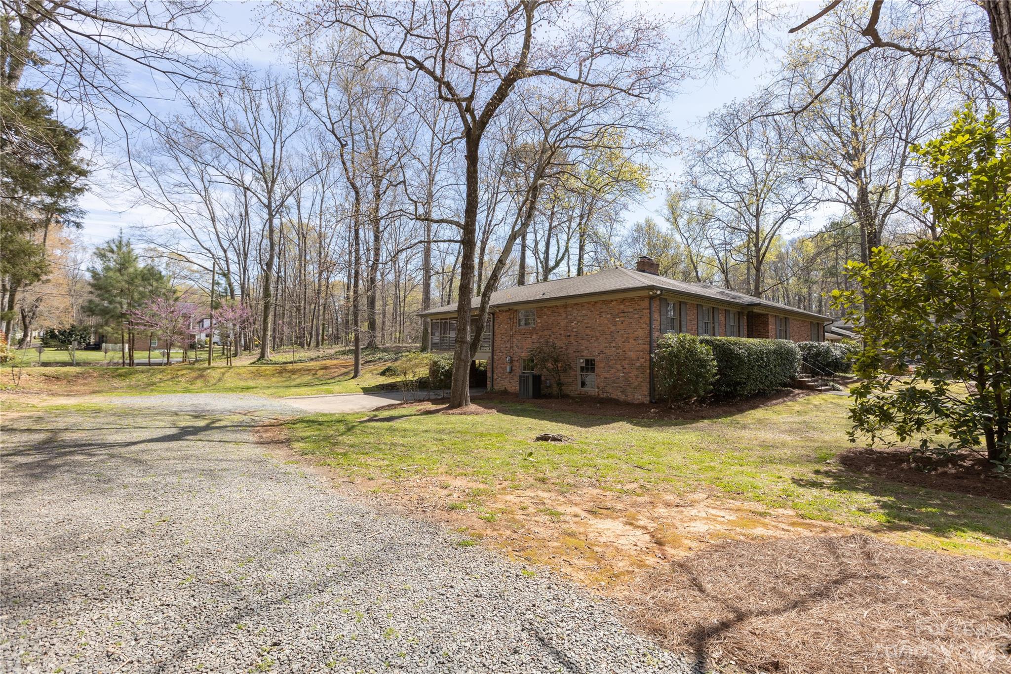 Sherwood Forest - Residential Lease