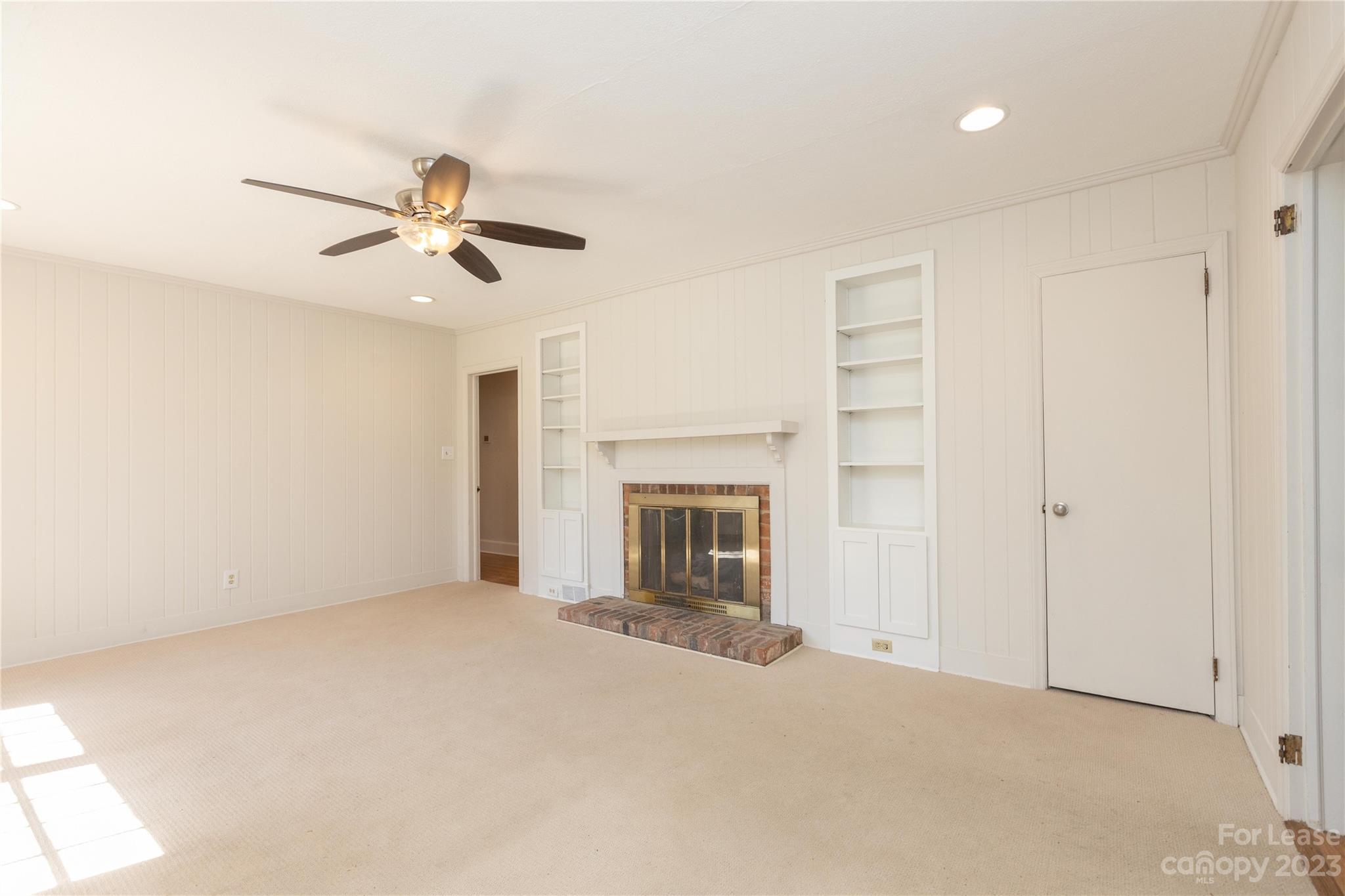 Sherwood Forest - Residential Lease