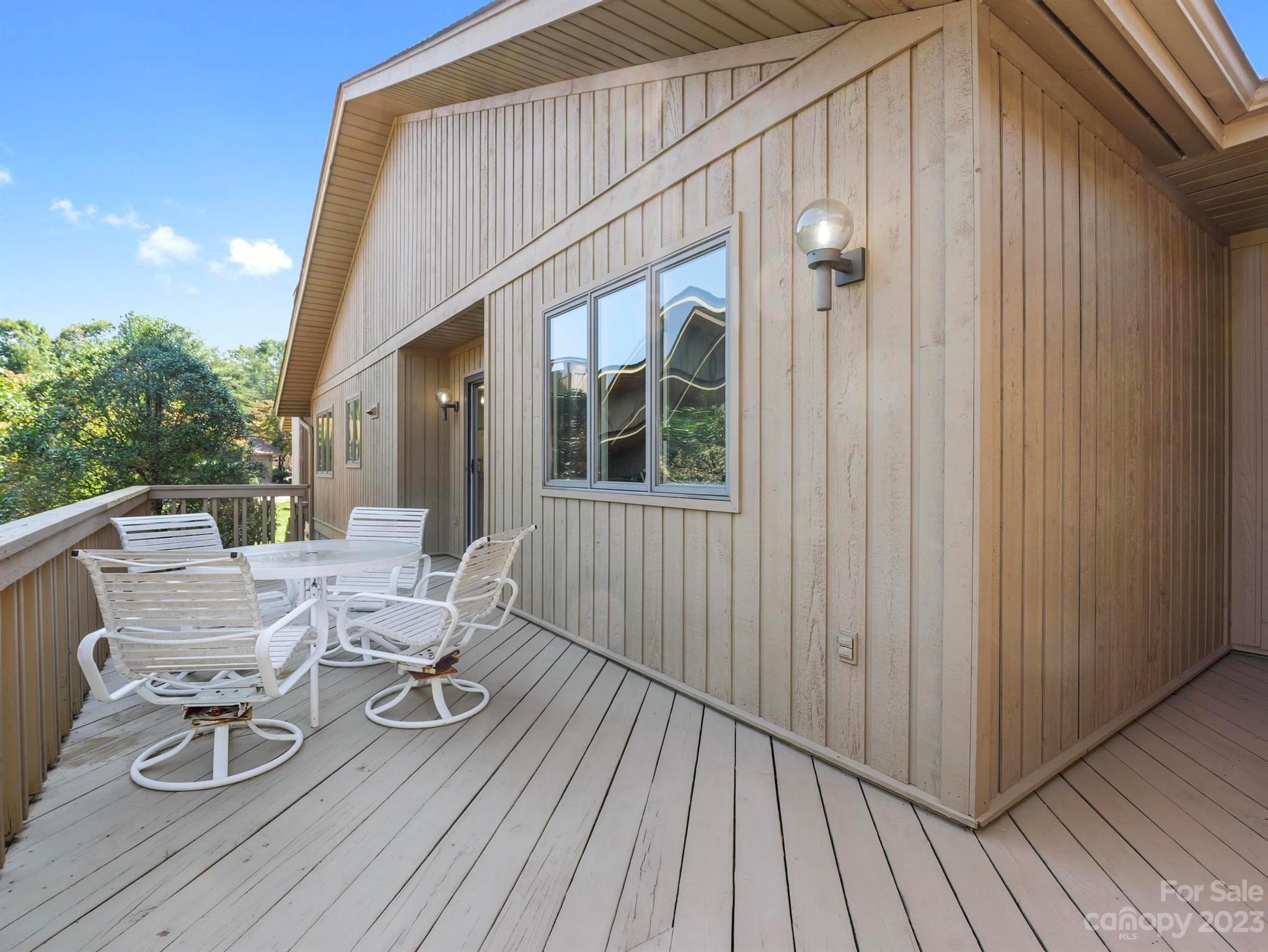 The Oaks - Residential