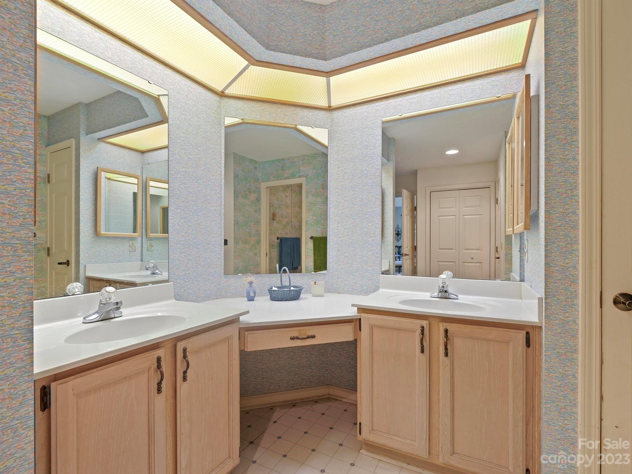 The Oaks - Residential