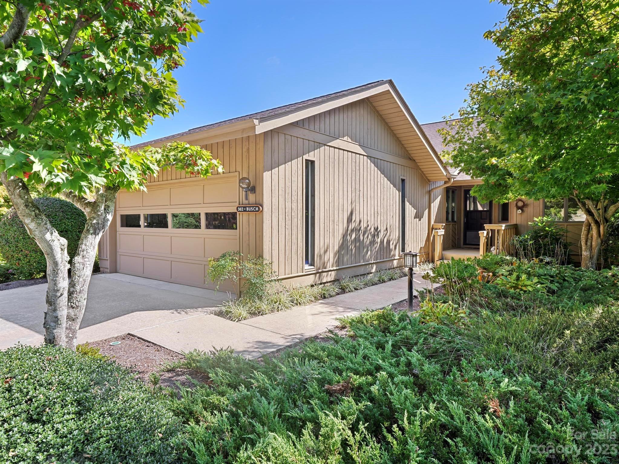 The Oaks - Residential